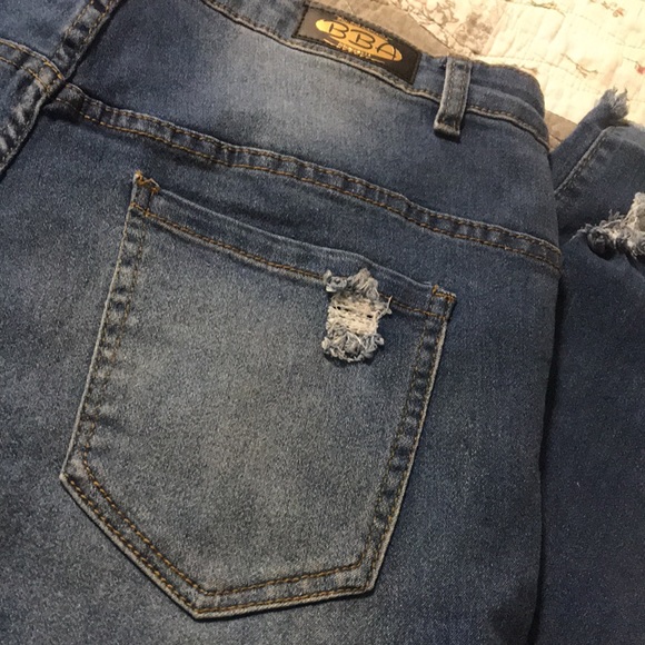 Super Comfy Plus Size Distressed Jeans - Picture 3 of 11